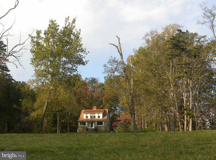 362 Old Hollow Rd, Sperryville, VA 22740 - photo 1