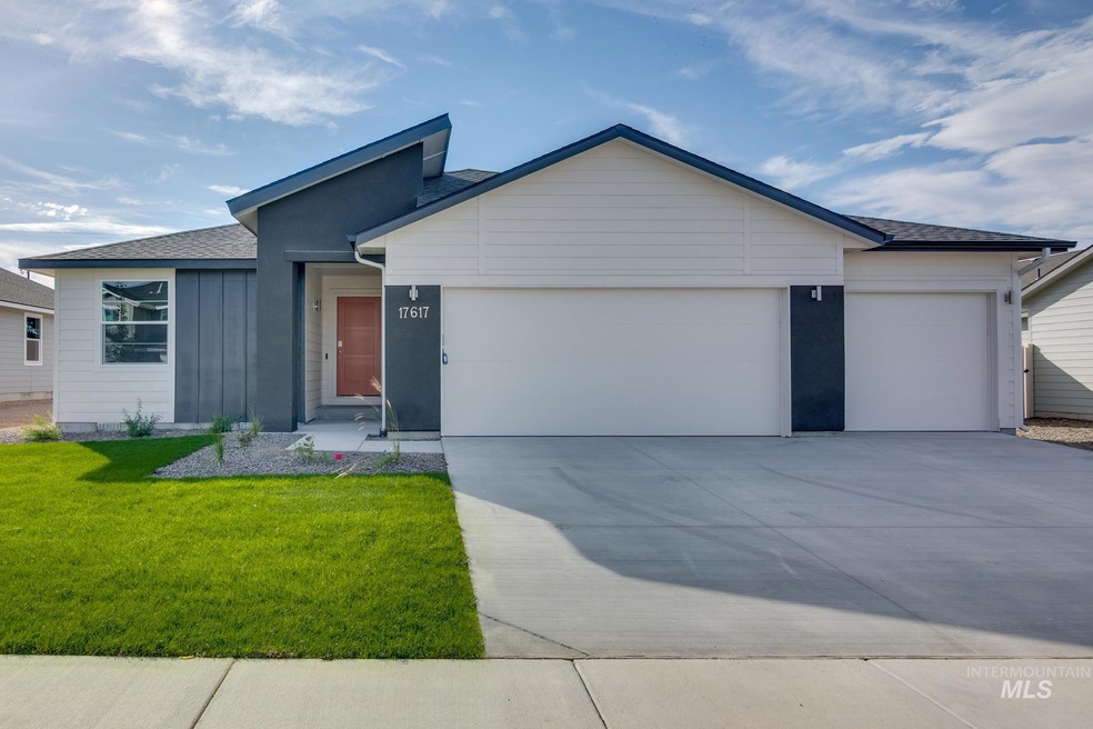 1910 SW Sharpshinned Ave, Mountain Home, ID 83647 | MLS# 98894372 ...