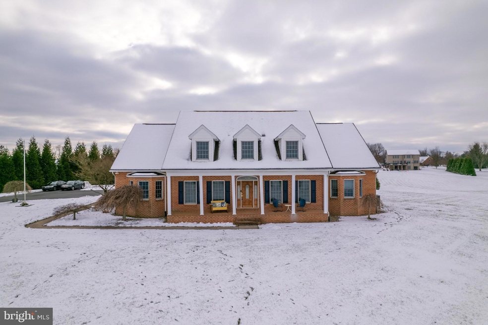 1709 Ragged Edge Rd, Chambersburg, PA 17202 - photo 1