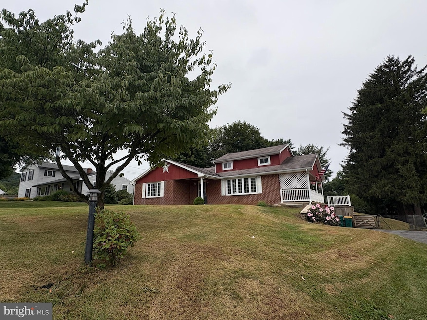 Pending $290,000 • Co-Listing Agent