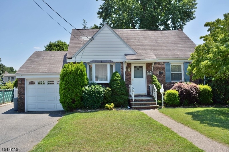 80 Danna Way, Saddle Brook, NJ 07663 - photo 1