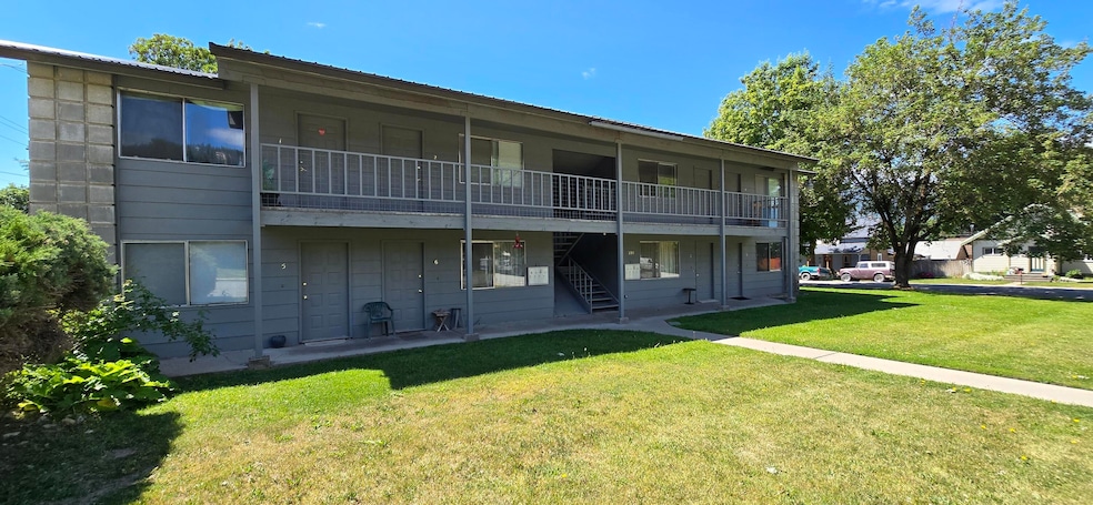 Pending $524,900 • Co-Listing Agent