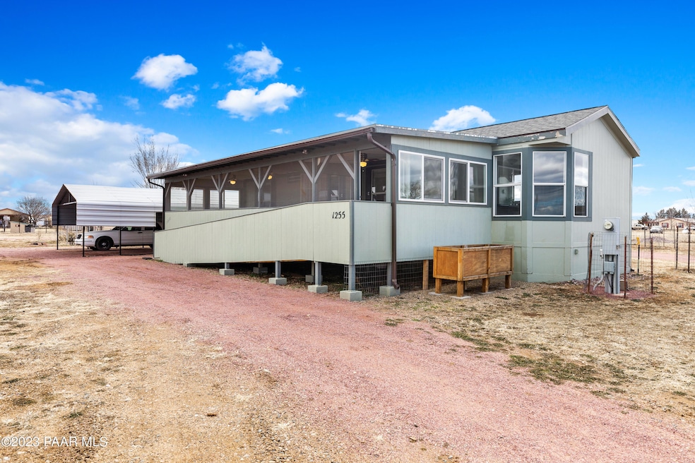 1255 W Brand Iron Rd, Paulden, AZ 86334 - photo 1