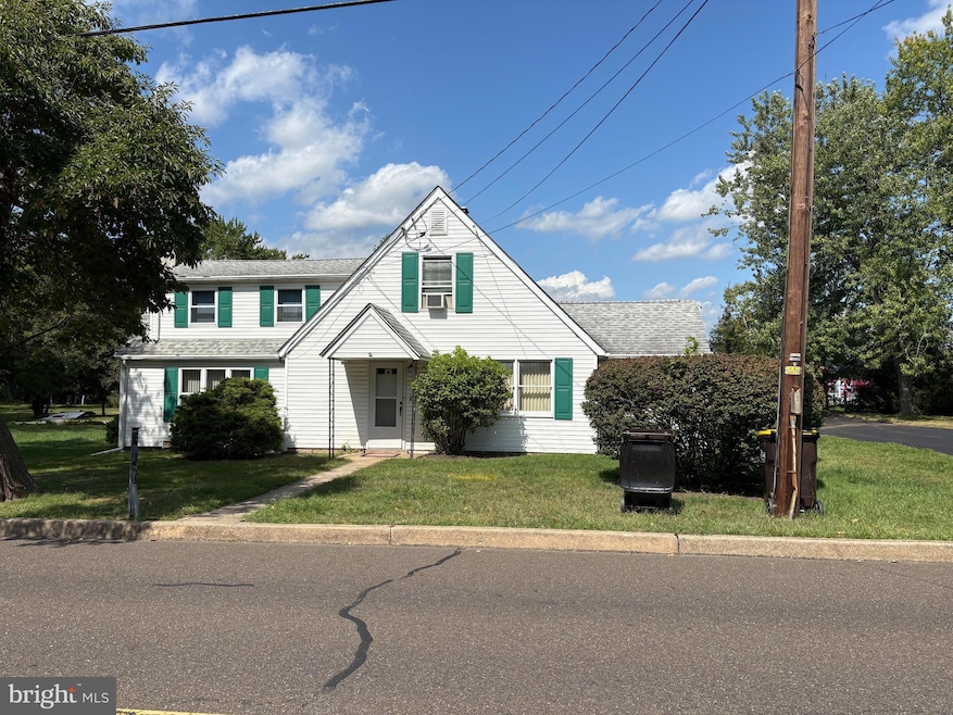 2350 E Vine St, Hatfield, PA 19440 - photo 1