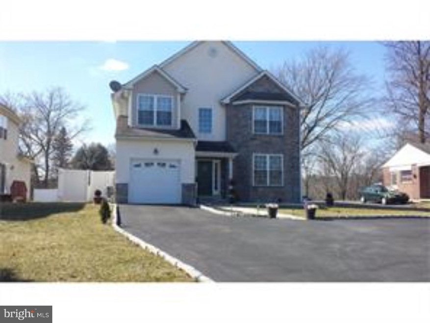 2826 Springfield Rd, Broomall, PA 19008 - photo 1