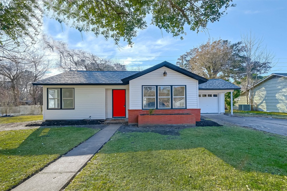 1212 Courtney Dr, Richmond, TX 77469 - photo 1