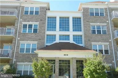 403 Plumbridge Ct unit 303, Lutherville Timonium, MD 21093 - photo 1