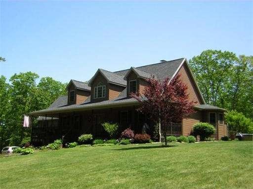 346 Dudley Southbridge Rd, Dudley, MA 01571 - photo 1