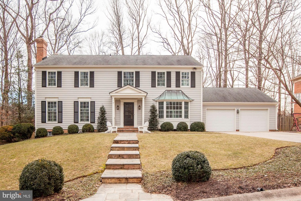 8109 River Falls Dr, Potomac, MD 20854 - photo 1