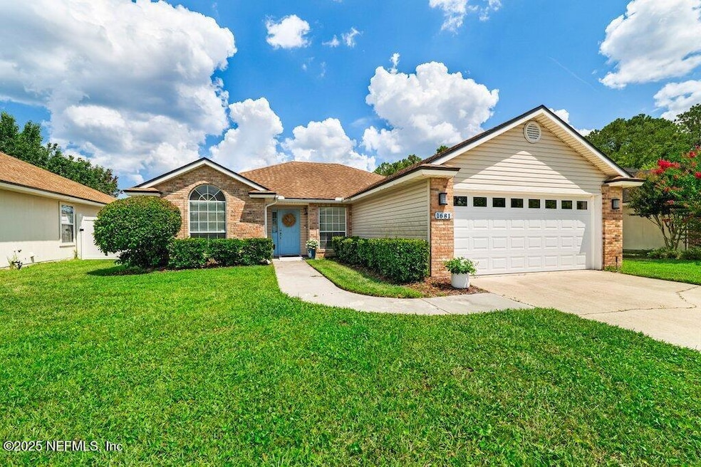 For Sale $439,900 • Co-Listing Agent