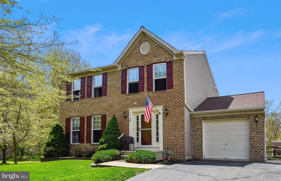Sold $389,900