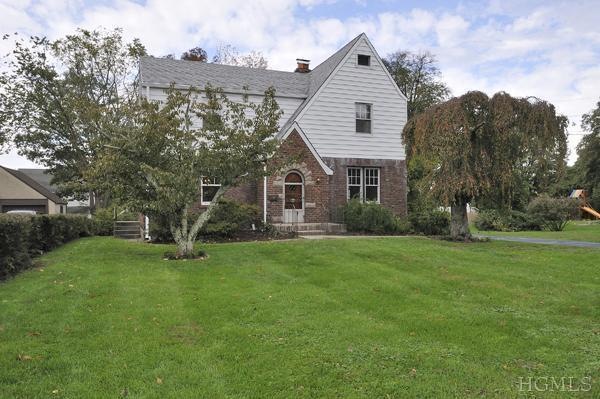 18 Mohawk Rd, Ossining, NY 10562 - photo 1