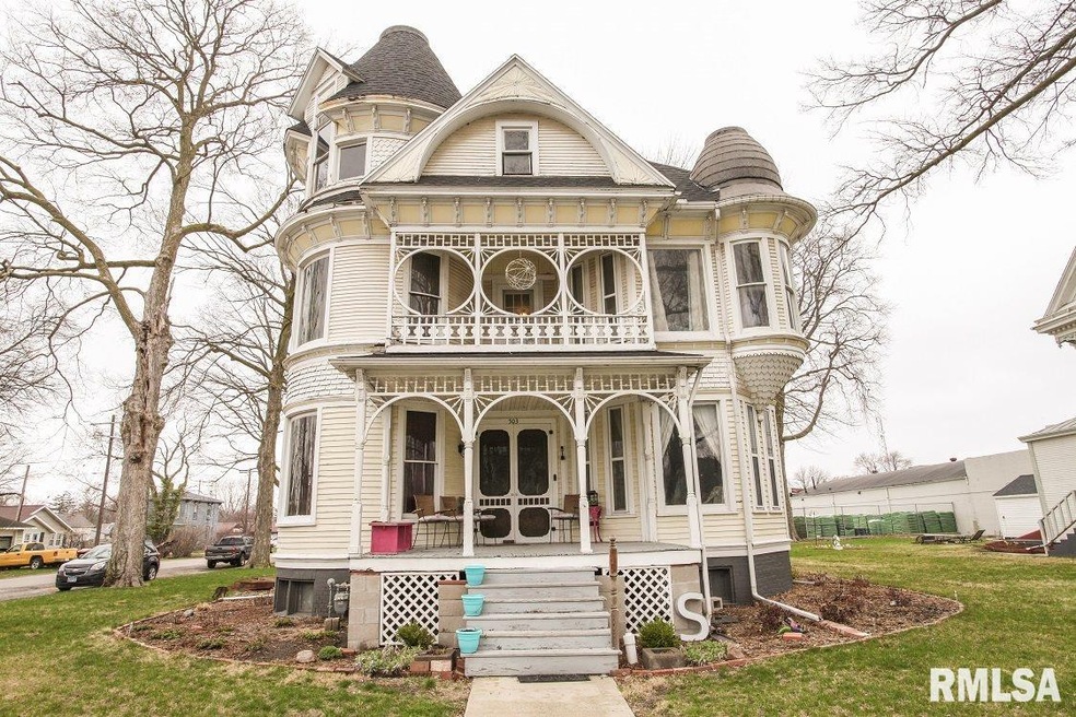 503 N Kickapoo St, Lincoln, IL 62656 - photo 1