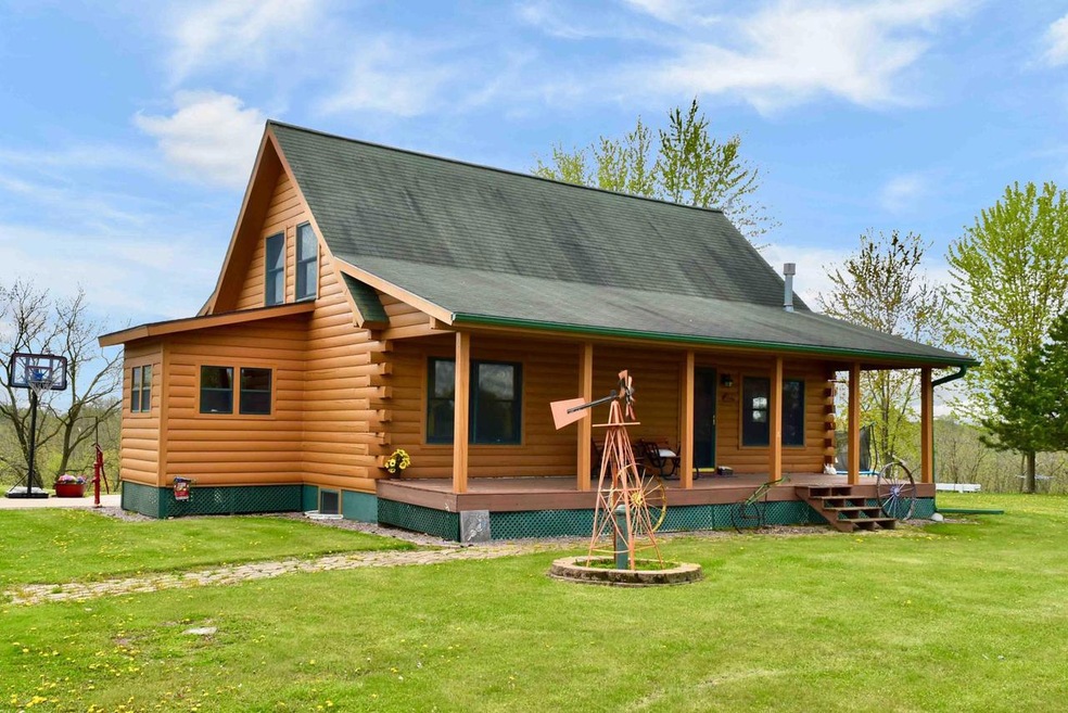 35249 Skyview Dr, Winona, MN 55987 - photo 1