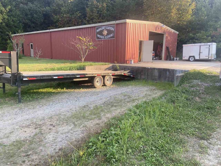 310 Amys Creek Rd, Clarkesville, GA 30523 - photo 1