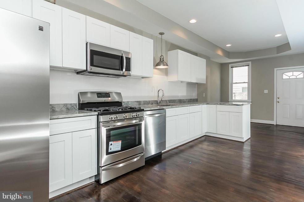 1806 E Pratt St, Baltimore, MD 21231 - photo 1