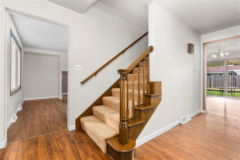 2026 N Edgewood Ave, Appleton, WI 54914 - photo 1