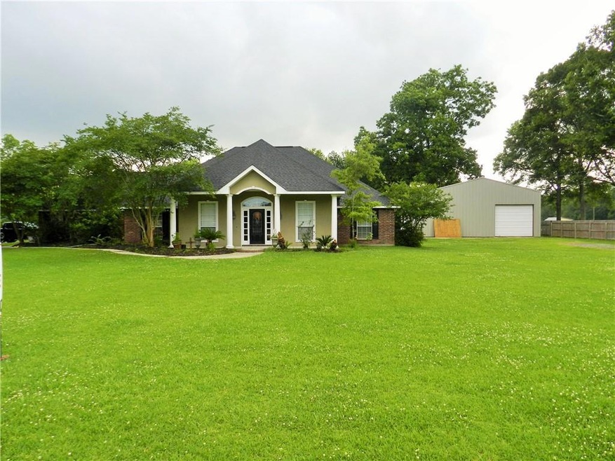 43233 N Little Italy Rd, Hammond, LA 70403 - photo 1