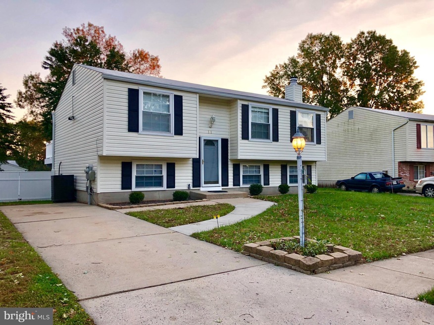 11 Ayr Ct, Nottingham, MD 21236 - photo 1