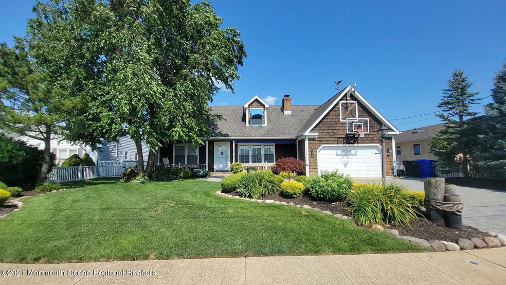 212 Helm Rd, Mantoloking, NJ 08738 - photo 1