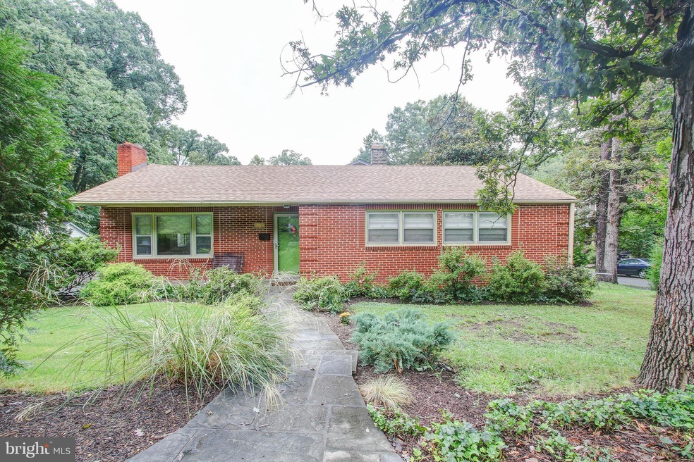 6718 Poplar Ave, Takoma Park, MD 20912 - photo 1