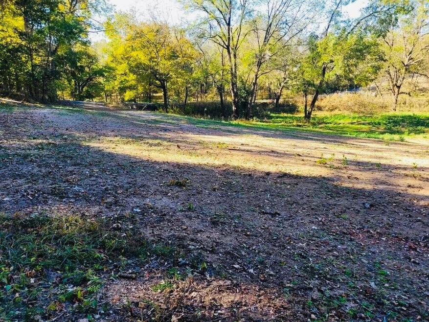 2447 Landers Rd, Nixa, MO 65714 - photo 1