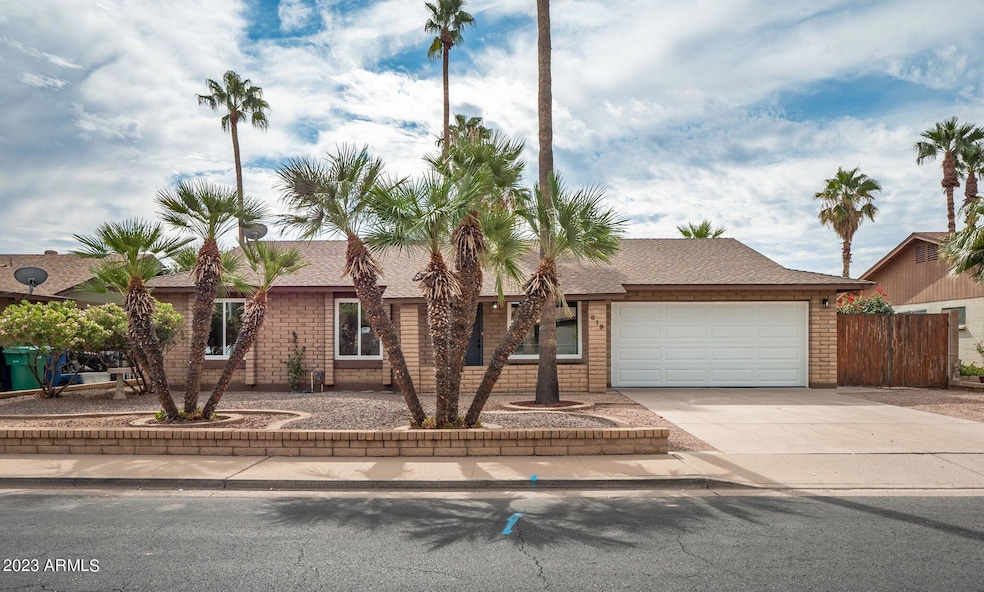 819 W Lindner Ave, Mesa, AZ 85210 - photo 1