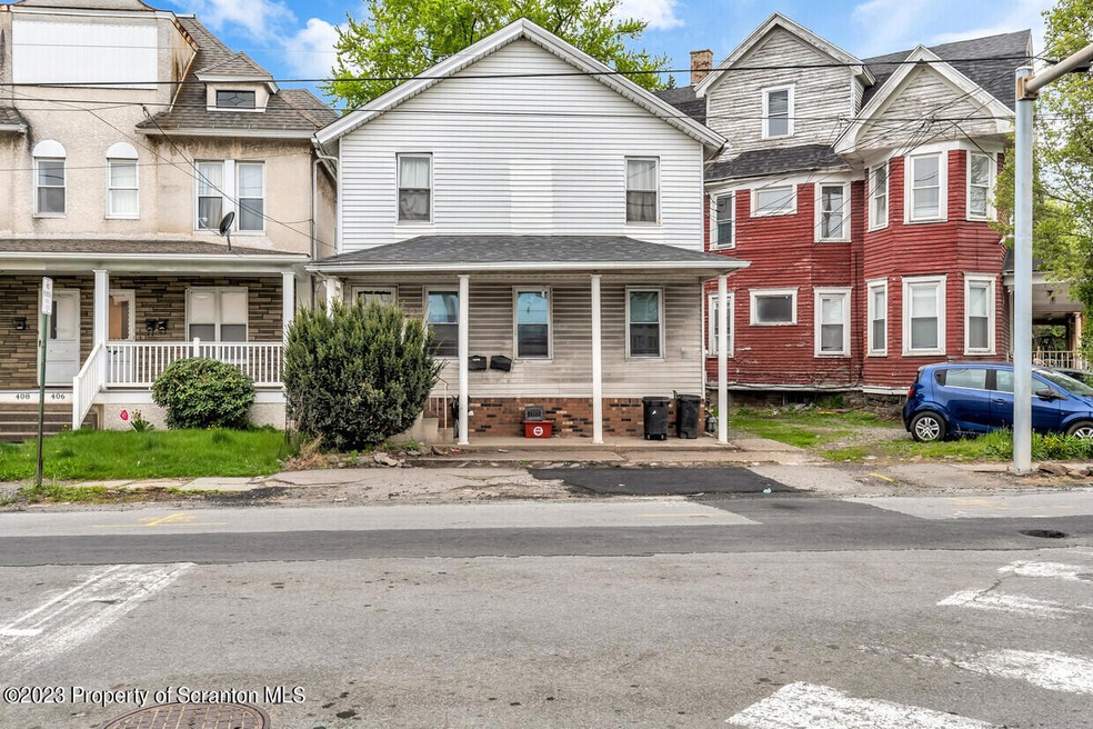 404 Railroad Ave unit L4, Scranton, PA 18505 - photo 1