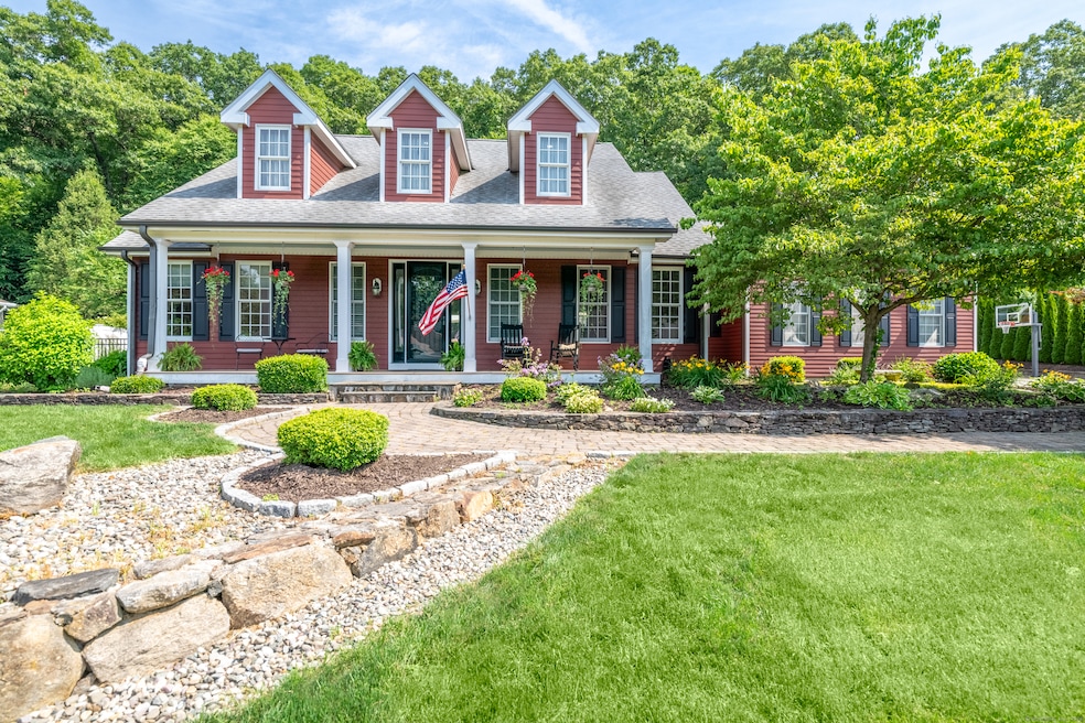 Sold $875,000 • Co-Listing Agent