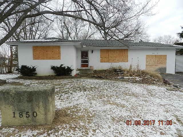 1850 Bluhm Rd, Columbus, OH 43223 - photo 1