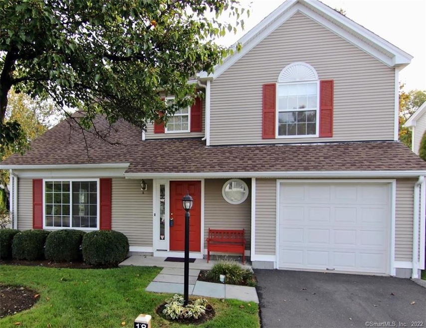 95 Intervale Rd unit 18, Stamford, CT 06905 - photo 1