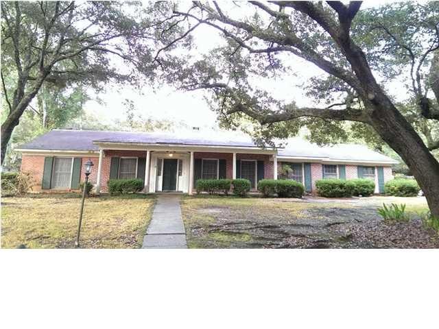 3804 Claridge N