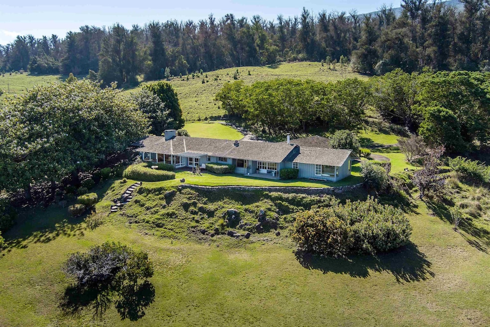 17850 Haleakala Hwy unit 1, Kula, HI 96790 - photo 1