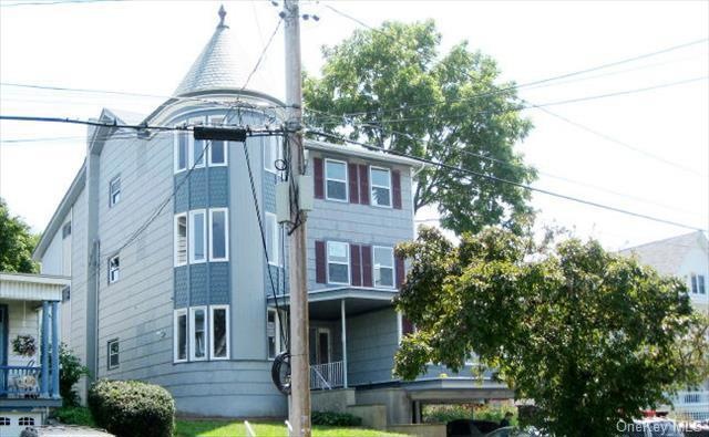 61 S Clinton St unit 2, Poughkeepsie, NY 12601 - photo 1