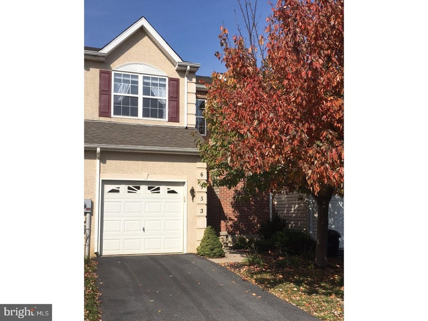 6953 Hunt Dr, Macungie, PA 18062 - photo 1