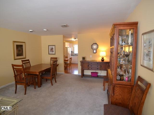 88 Gillies Ln, Norwalk, CT 06854 - photo 1