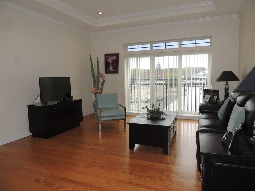 500 Union St unit 412, Westborough, MA 01581 - photo 1