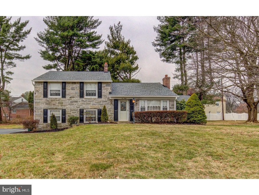 230 Canterbury Dr, Wallingford, PA 19086 - photo 1