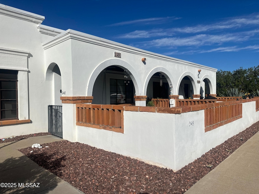 248 S Paseo Aguila unit C, Green Valley, AZ 85614 - photo 1