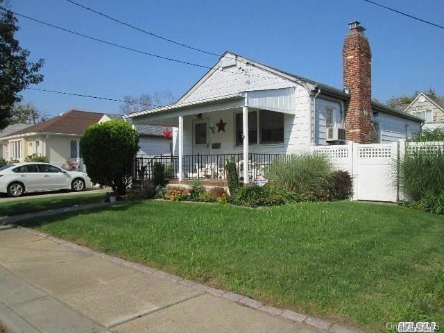 142 Bermuda St, Atlantic Beach, NY 11509 - photo 1