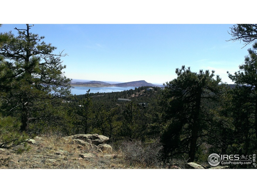 Beautiful View of Carter Lake