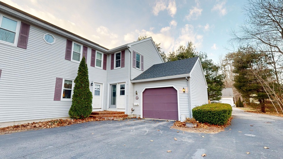 10 Garfield St unit 2, Saco, ME 04072 - photo 1