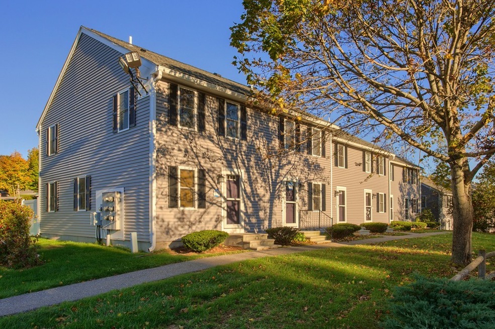 51 Olde Colonial Dr unit 6, Gardner, MA 01440 - photo 1