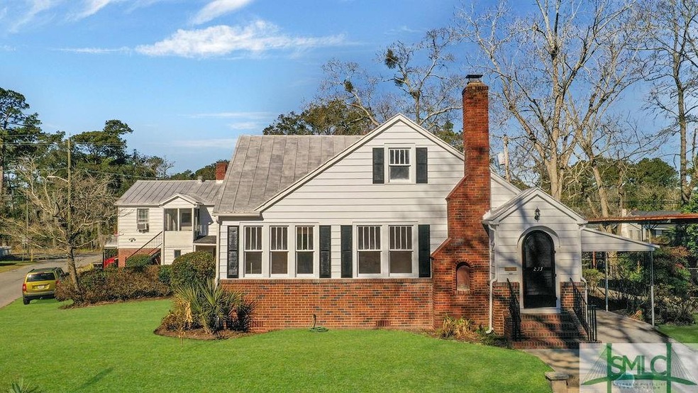 Sold $599,900 • Co-Listing Agent