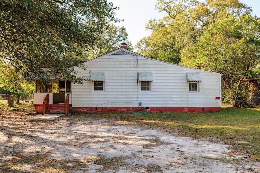 2004 Roosevelt Dr, Augusta, GA 30904 - photo 1