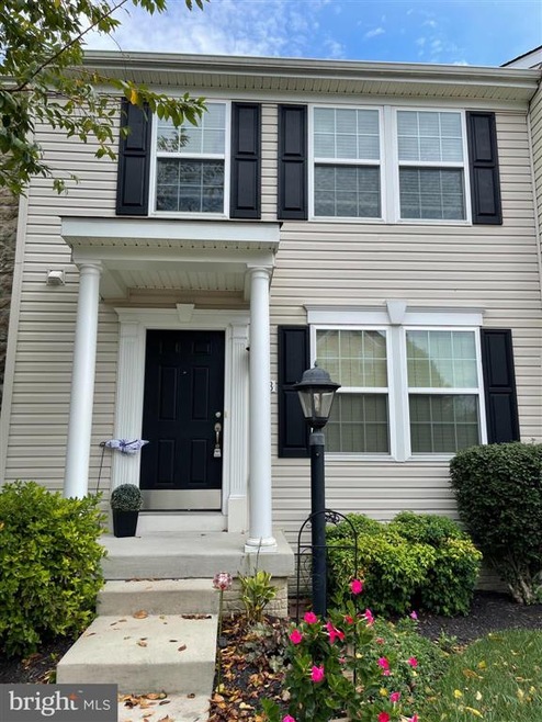 1208 Steed St, Ranson, WV 25438 - photo 1