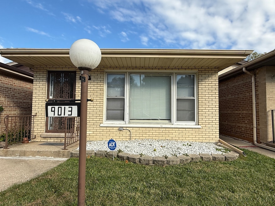 For Rent $1,900/month