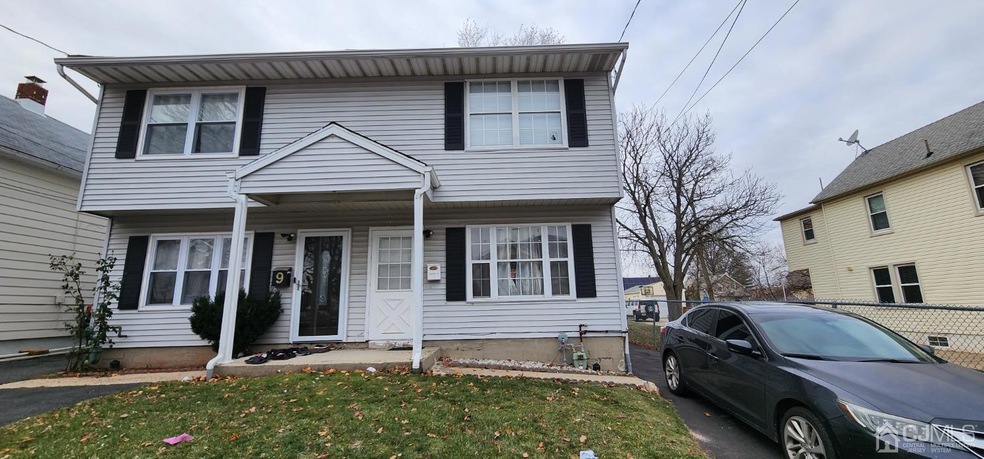 11 Lefferts St, Carteret, NJ 07008 - photo 1