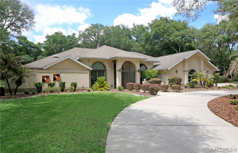 229 W Britain St, Hernando, FL 34442 - photo 1