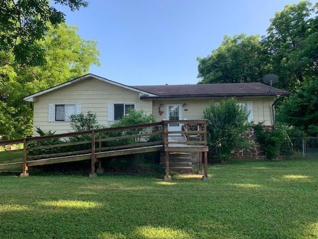 1630 North Blvd, Parsons, KS 67357 - photo 1